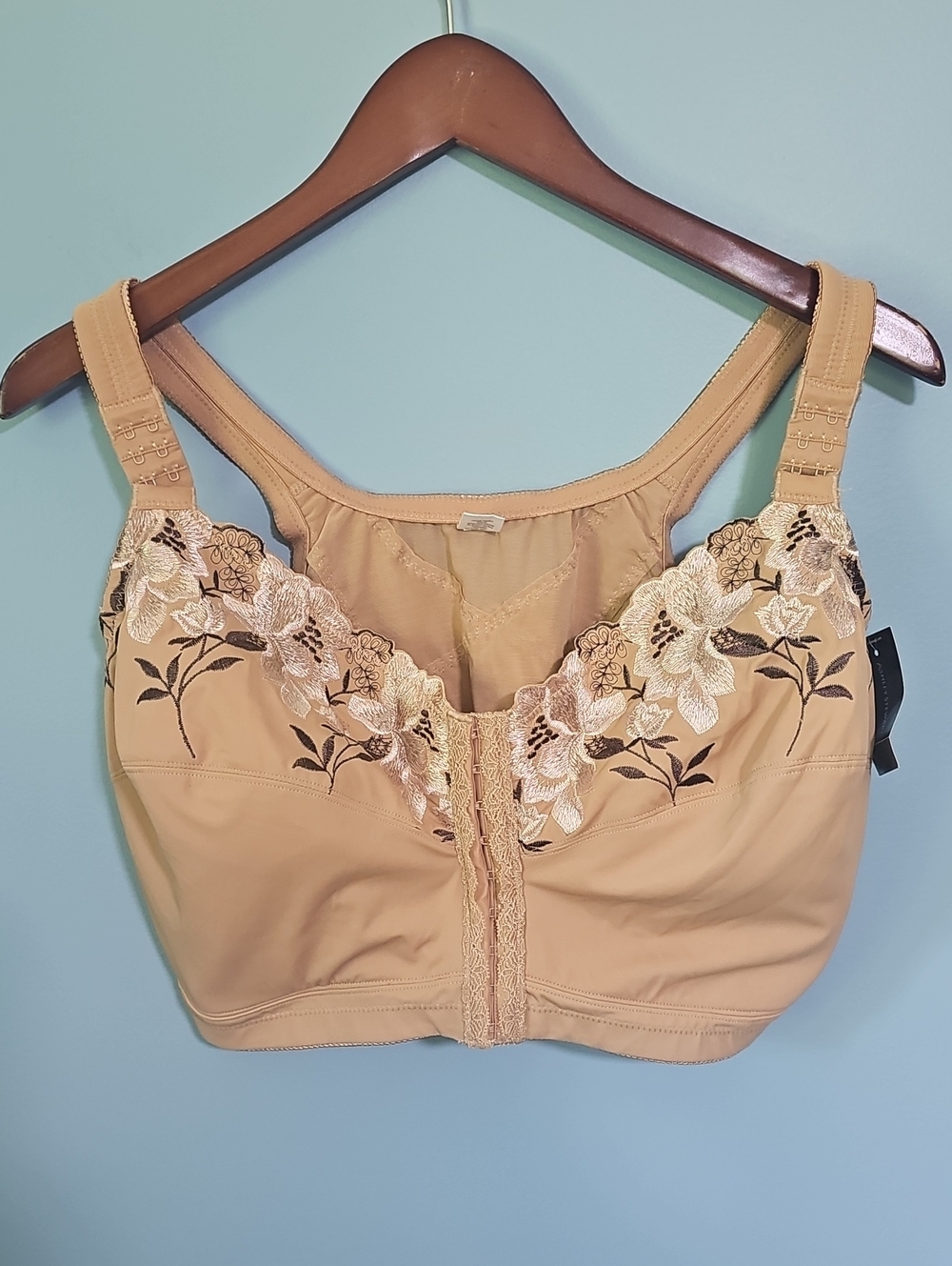 NWT Ashley Stewart Plus Size Full Coverage Nude Bra Size 44DDD